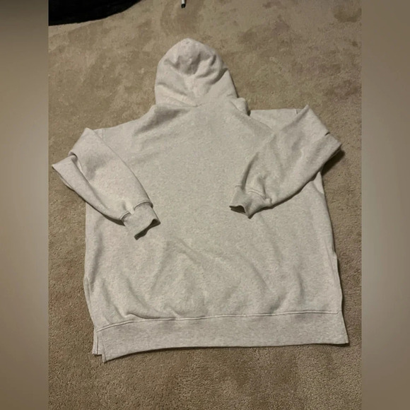 American Eagle Oversized Sweatshirt - Picture 8 of 10